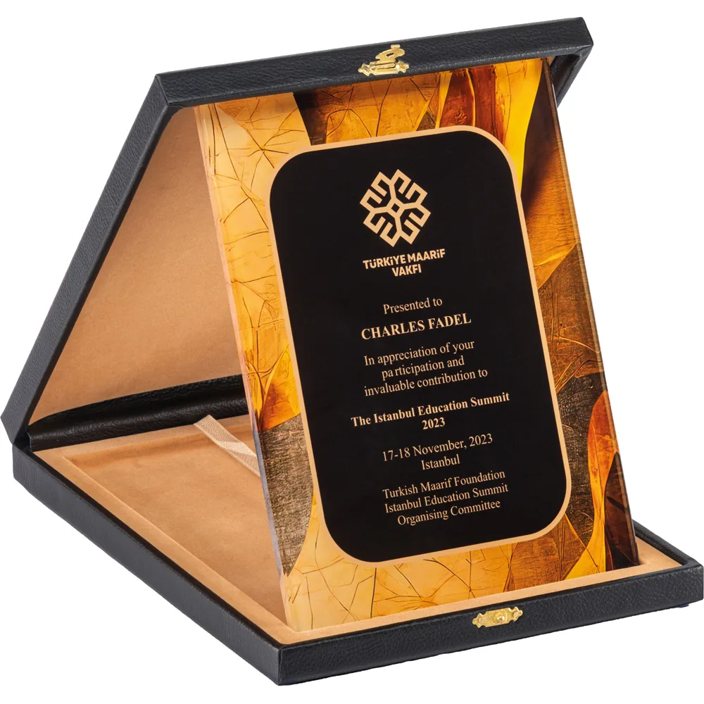 Kutulu Kristal Plaket