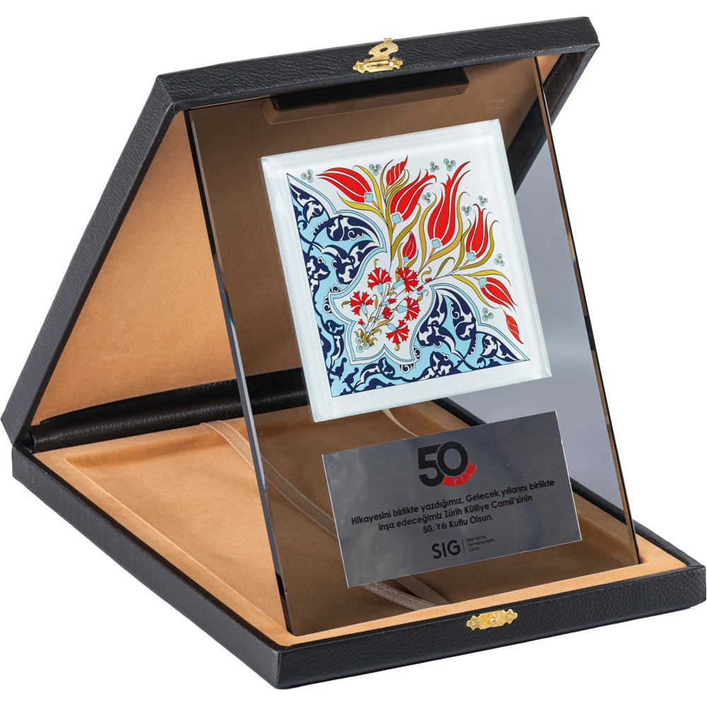 ekt-740-kutulu-kristal-plaket